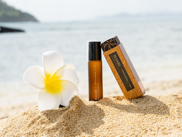 Ua Body - 'iliahi Sandalwood Roller Perfume